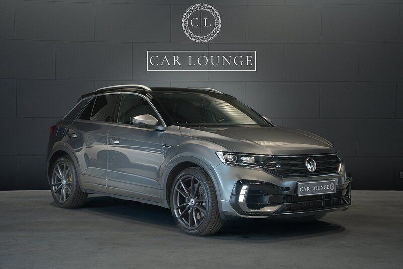 Grå Begagnad 2019 VW T-Roc Beats SUV | 339 000 kr (Lite dyr) - Bild 1/4