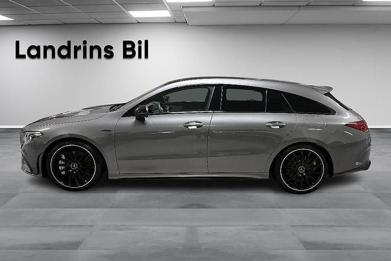 Begagnad Mercedes CLA35 AMG Shooting Brake AMG 306 HK (225 kW) 2023 Mörkgrå Kombi