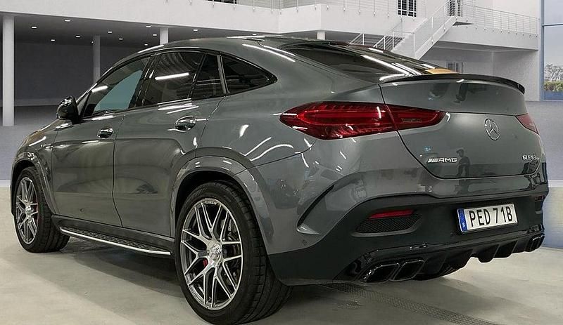 Begagnad Mercedes GLE63 AMG Premium Plus 612 HK (450 kW) 2024 Selenitgrå metallic Sportkupé