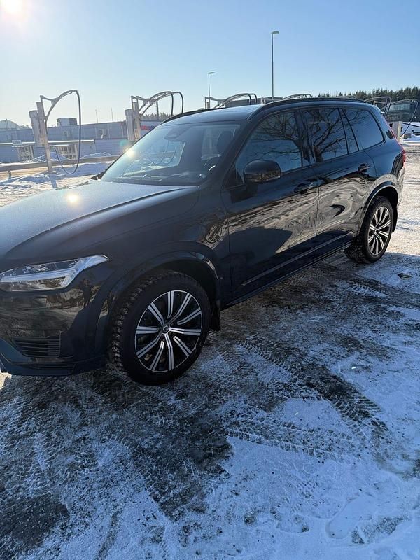Begagnad Volvo XC90 456 HK (335 kW) 2024 Onyx black metallic SUV