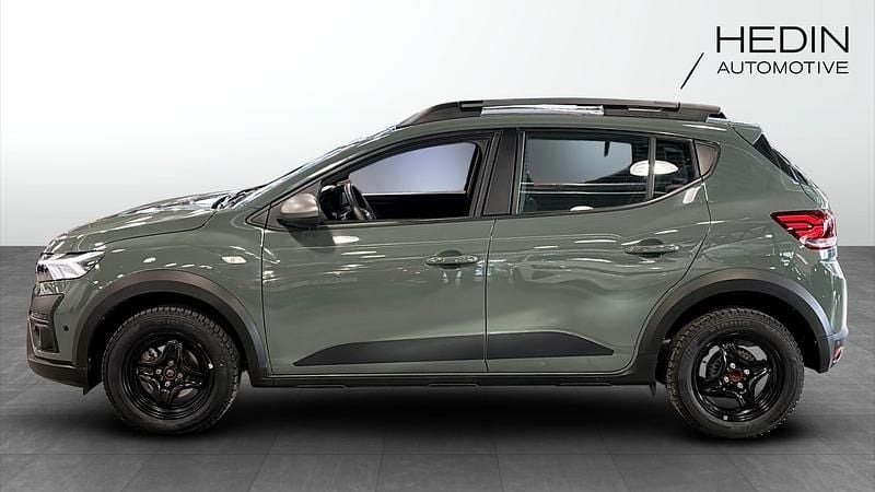 Begagnad Dacia Sandero Expression 91 HK (66 kW) 2022 Grå Halvkombi