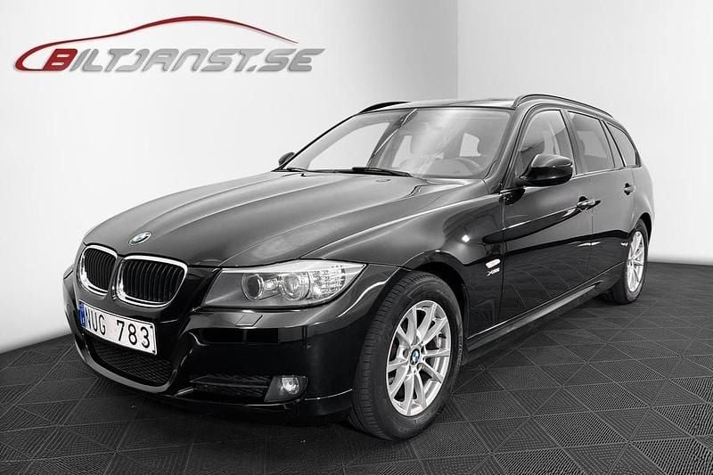 Svart Begagnad 2012 BMW 320 M Performance Kombi | 109 900 kr (Marknadspris) - Bild 1/4