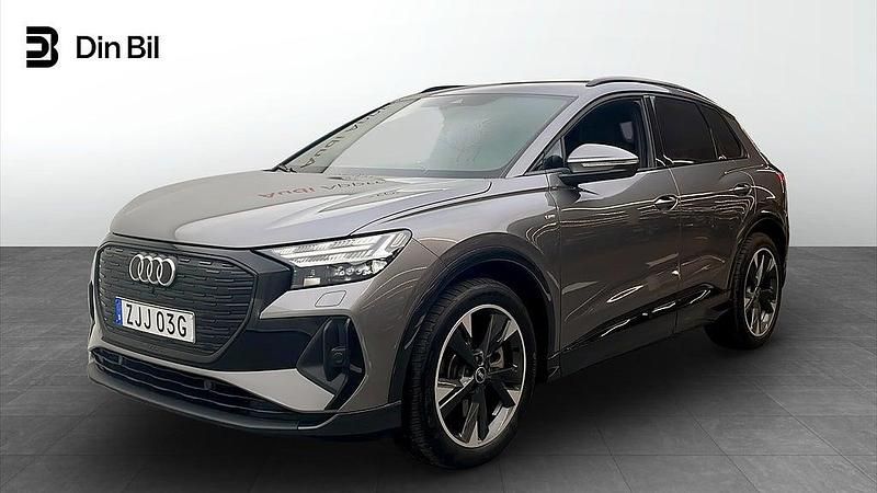 Grå Begagnad 2024 Audi Q4 e-tron S-Line SUV | 639 000 kr - Bild 1/4