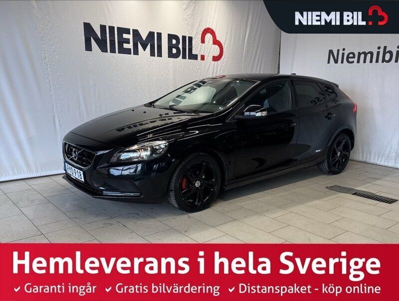 Svart Begagnad 2016 Volvo V40 Kombi | 159 900 kr (Lite dyr) - Bild 1/3