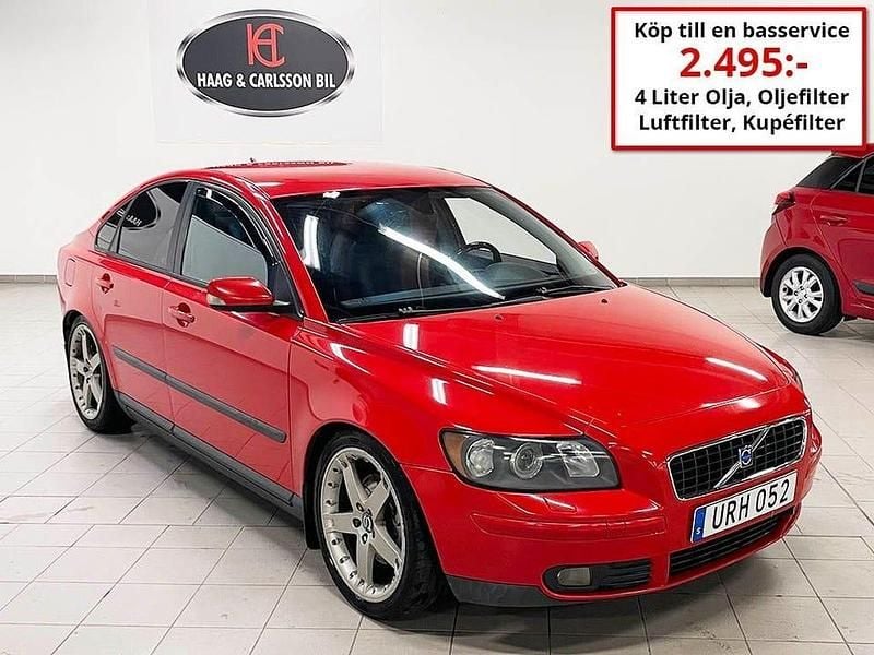Begagnad Volvo S40 140 HK (102 kW) 2003 Röd Sedan