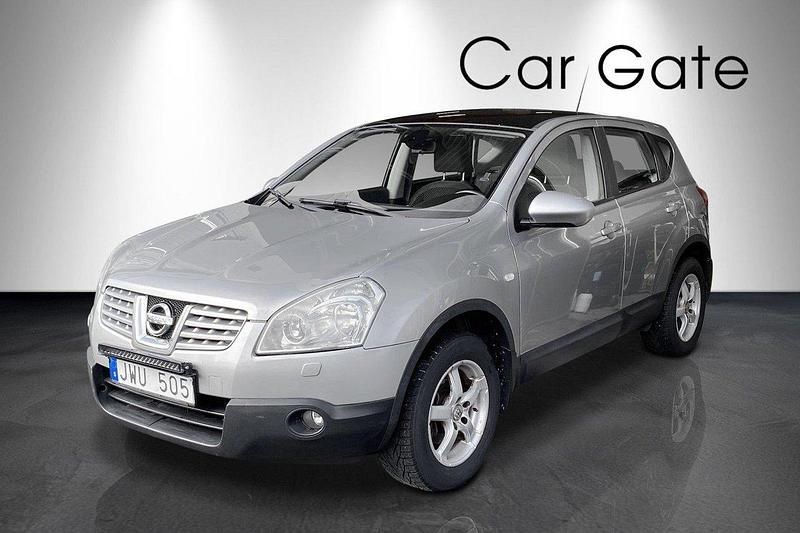 Silver Begagnad 2009 Nissan Qashqai SUV | 74 900 kr (Lite dyr) - Bild 1/4
