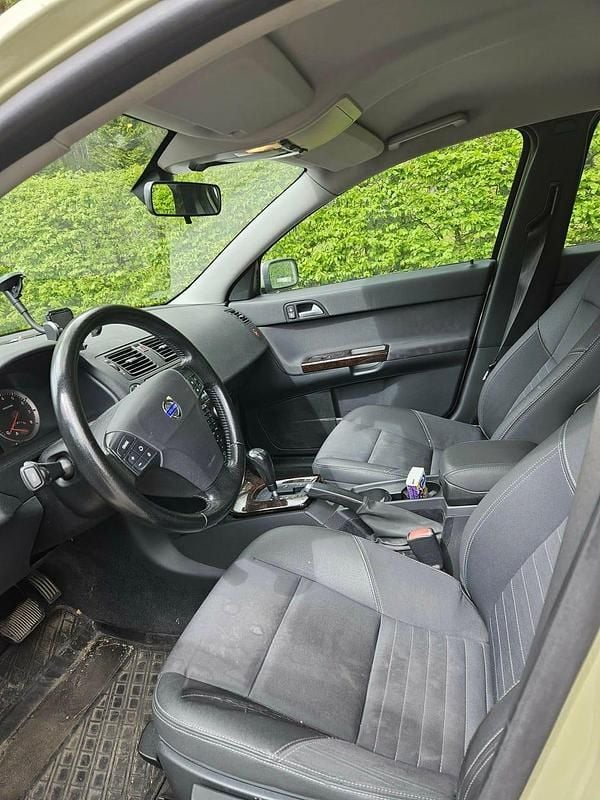 Begagnad Volvo S40 170 HK (125 kW) 2005 Ljus grön Sedan