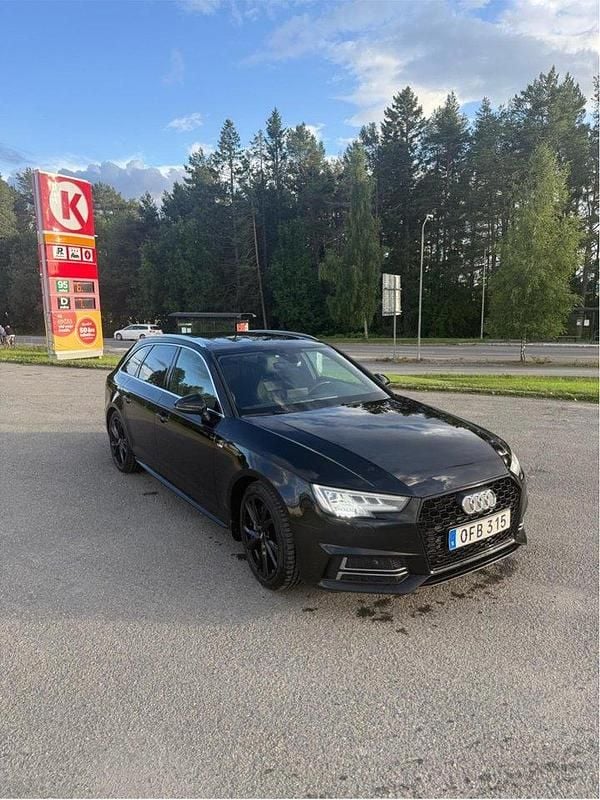 Svart Begagnad 2017 Audi A4 S-Line Kombi | 178 000 kr (Marknadspris) - Bild 1/4
