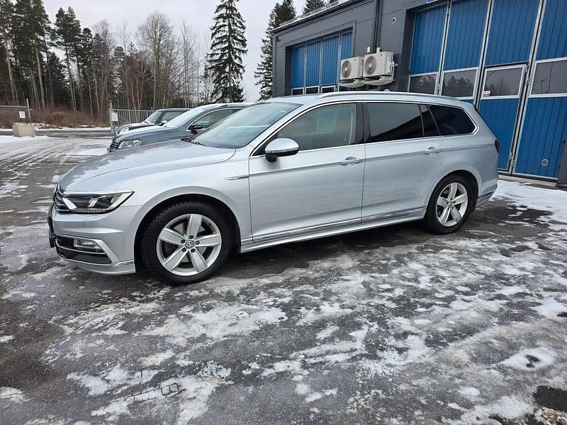 Begagnad VW Passat GT 190 HK (139 kW) 2016 Silver