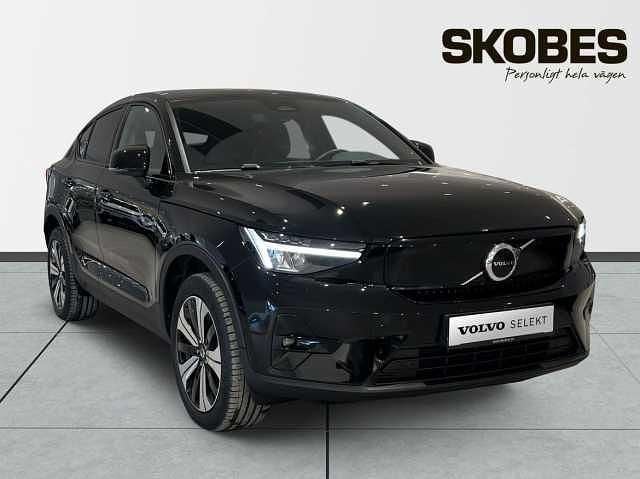 Svart Begagnad 2023 Volvo C40 Single Motor SUV | 349 600 kr (Marknadspris) - Bild 1/3