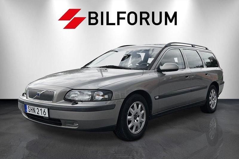 Ljusbrun Begagnad 2001 Volvo V70 Business Edition Kombi | 24 900 kr (Marknadspris) - Bild 1/4