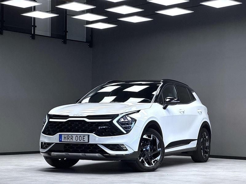 Vit Begagnad 2022 Kia Sportage 3 SUV | 369 900 kr (Marknadspris) - Bild 1/3