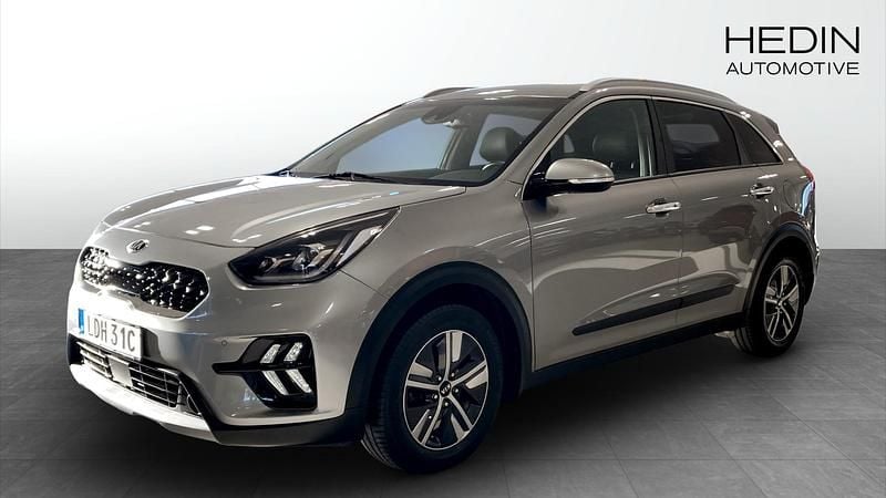 Grå (silver) Begagnad 2021 Kia Niro 2 SUV | 219 900 kr (Bra pris) - Bild 1/4