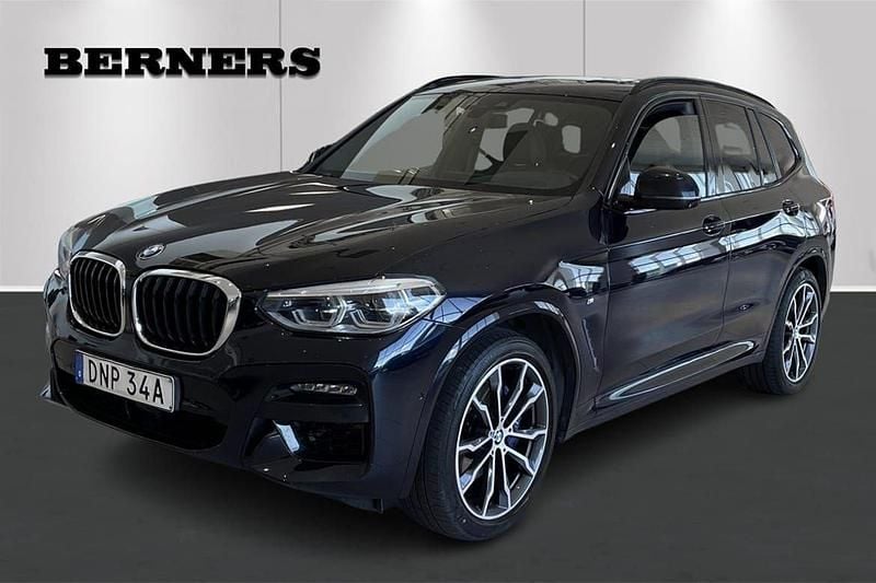 Svart Begagnad 2020 BMW X3 M Sport SUV | 389 900 kr (Superpris) - Bild 1/4
