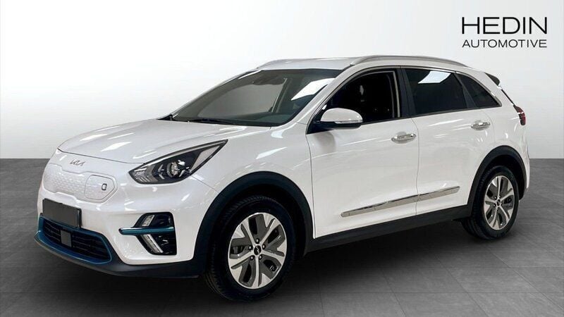 Vit (white) Begagnad 2021 Kia e-Niro Advance SUV | 269 900 kr (Marknadspris) - Bild 1/4