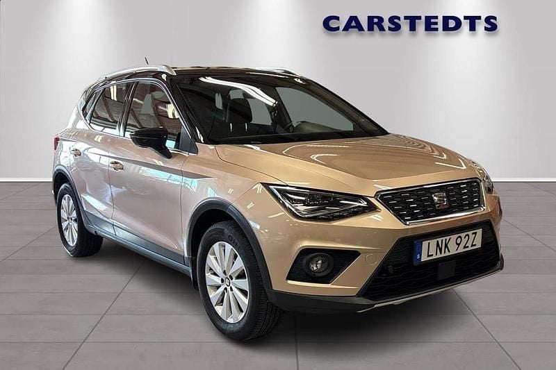 Lila Begagnad 2019 Seat Arona SUV | 169 900 kr (Marknadspris) - Bild 1/4