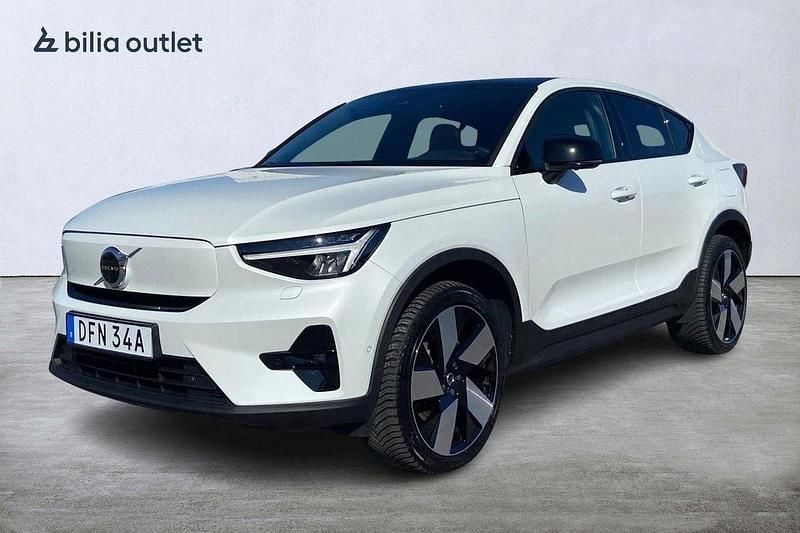 Vit Begagnad 2023 Volvo EC40 Ultimate SUV | 394 900 kr (Marknadspris) - Bild 1/3