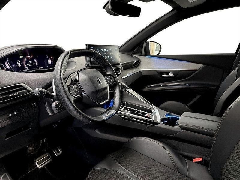 Begagnad Peugeot 5008 GTi 131 HK (96 kW) 2024 Grå SUV