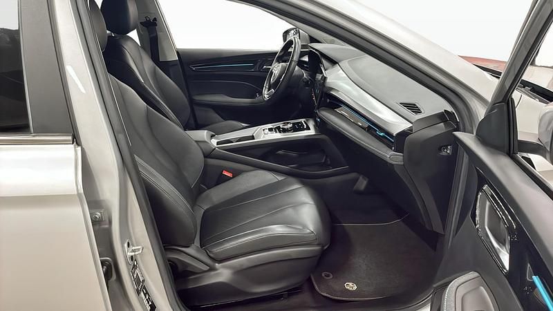 Begagnad MG MG5 EV 114 kW (156 HK) 2022 Silver Kombi