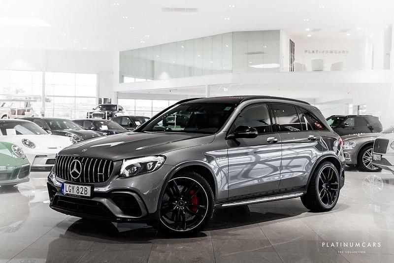 Grå Begagnad 2019 Mercedes GLC63 AMG AMG SUV | 599 000 kr (Superpris) - Bild 1/4
