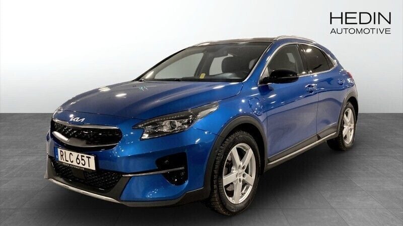 Blå (blue) Begagnad 2021 Kia XCeed 2 SUV | 279 900 kr (Lite dyr) - Bild 1/4