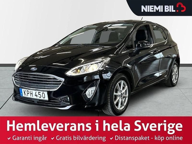 Begagnad Ford Fiesta S 101 HK (74 kW) 2018 Svart Halvkombi