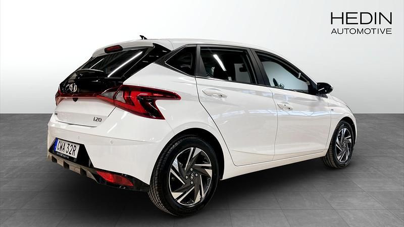 Begagnad Hyundai i20 2023 Vit Halvkombi