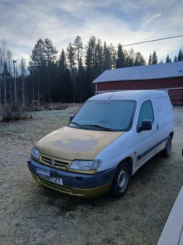 Begagnad 1998 Peugeot Partner Minibuss | 2 000 kr - Bild 1/1
