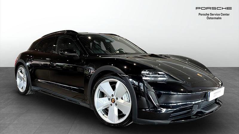 Begagnad Porsche Taycan Turbo Cross Turismo 460 kW (626 HK) 2021 Jet black metallic Sedan