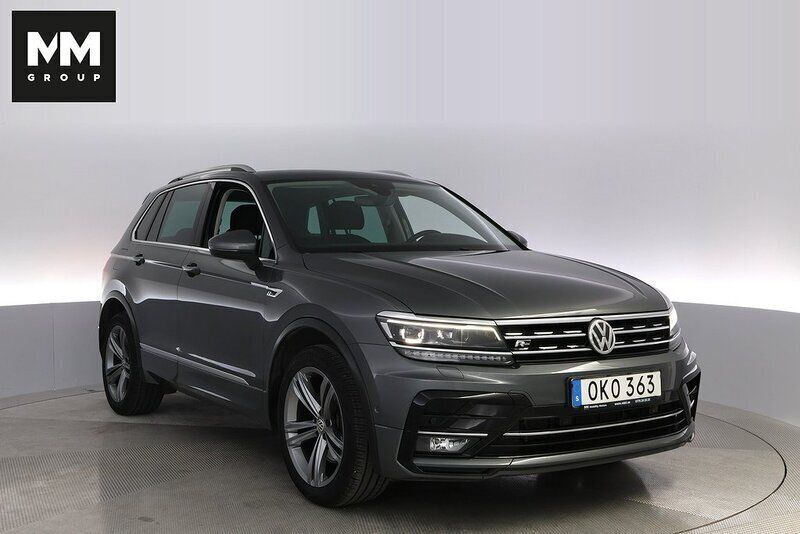 Grå Begagnad 2019 VW Tiguan R-line SUV | 319 900 kr (Dyr) - Bild 1/4