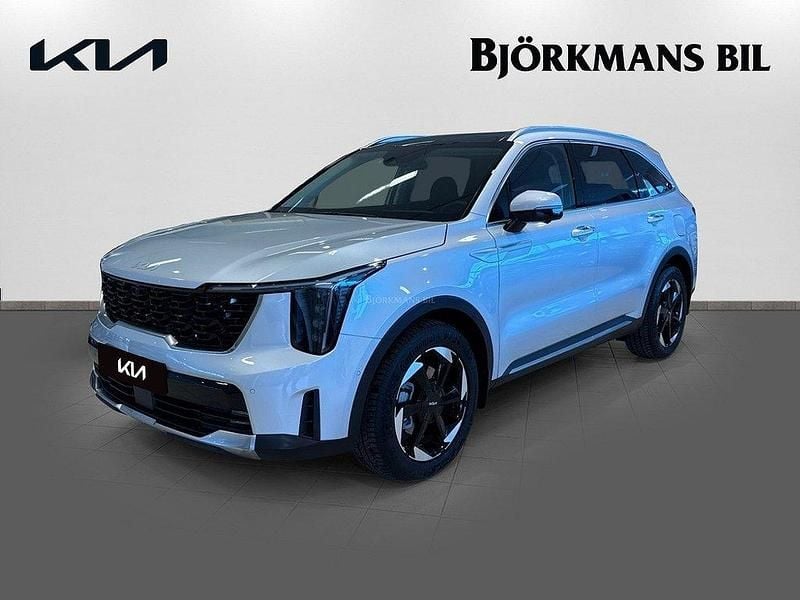 Grå Ny 2025 Kia Sorento Advance SUV | 705 900 kr (Dyr) - Bild 1/4