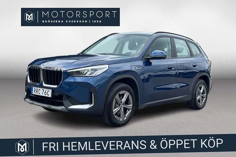 Blå Begagnad 2023 BMW X1 SUV | 469 900 kr (Bra pris) - Bild 1/3