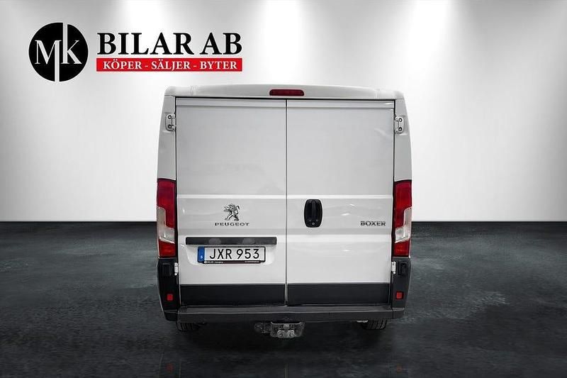 Begagnad Peugeot Boxer 150 HK (110 kW) 2016 Vit Van