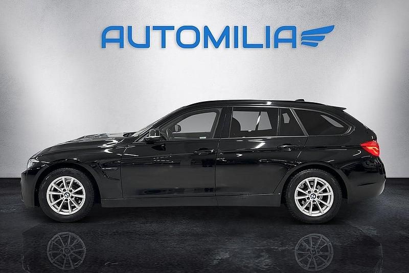 Begagnad BMW 320 Sport Line 190 HK (139 kW) 2018 Svart Kombi
