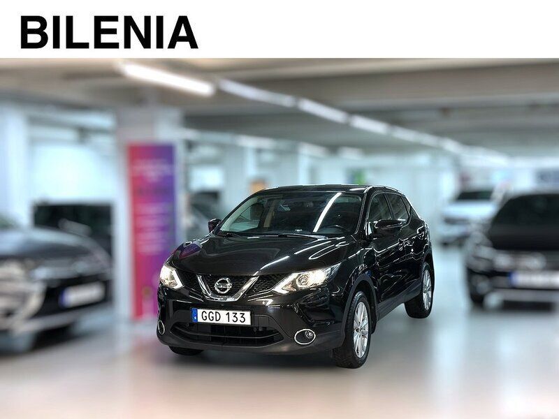 Svart Begagnad 2016 Nissan Qashqai 360º SUV | 119 900 kr (Bra pris) - Bild 1/3