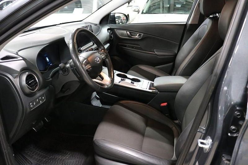 Begagnad Hyundai Kona Premium 150 kW (204 HK) 2020 Grå SUV