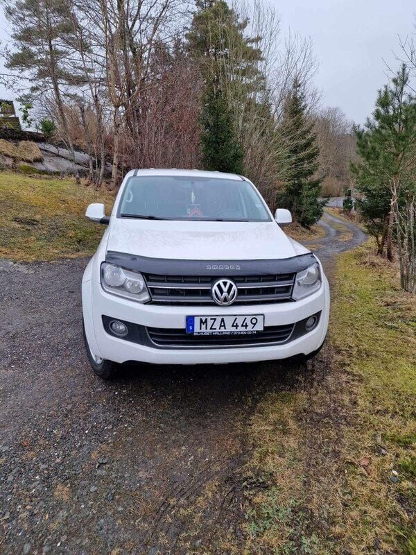 Vit Begagnad 2016 VW Amarok Pickup | 150 000 kr (Superpris) - Bild 1/4
