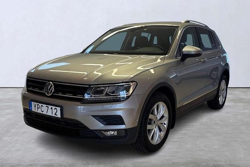 Begagnad VW Tiguan 151 HK (111 kW) 2018 Silver SUV
