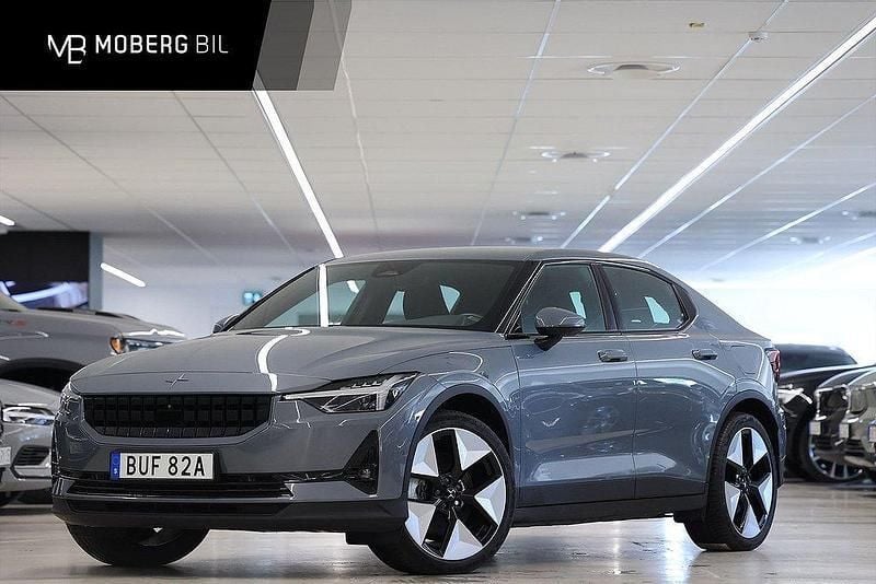 Grå Begagnad 2023 Polestar 2 Pilot Sedan | 369 900 kr (Marknadspris) - Bild 1/3