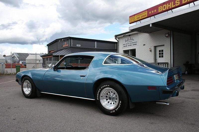 Begagnad Pontiac Formula 177 HK (130 kW) 1975 Blå Sportkupé