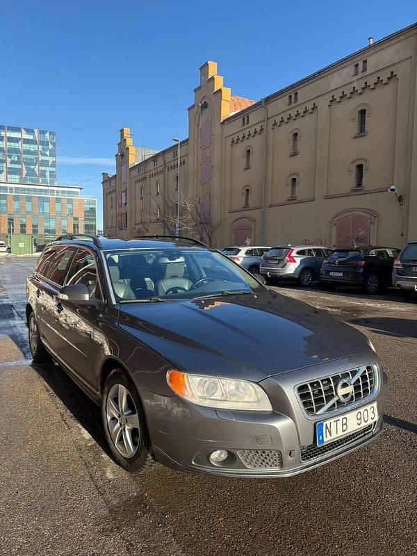 Begagnad Volvo V70 163 HK (119 kW) 2011 Kombi