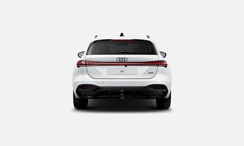 Ny Audi A5 Premium 2026 Vit Kombi