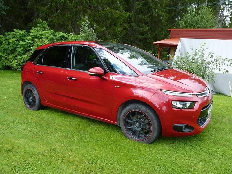 Röd Begagnad 2016 Citroën C4 Picasso Minibuss | 105 000 kr (Bra pris) - Bild 1/4