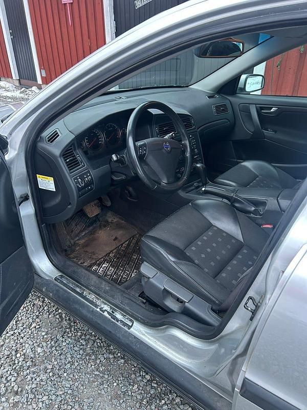 Begagnad Volvo S60 140 HK (102 kW) 2004 Sedan