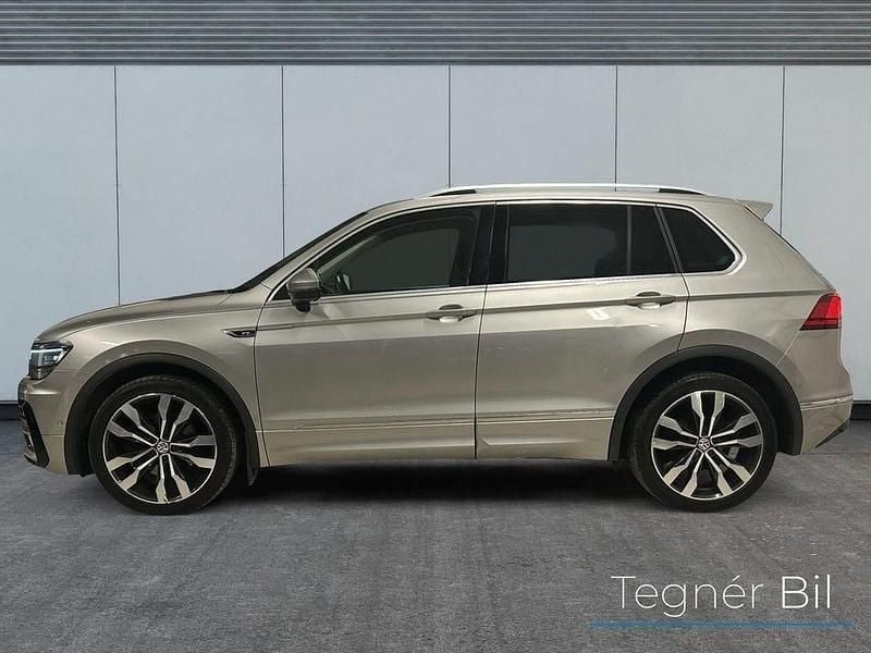 Begagnad VW Tiguan R-line 190 HK (139 kW) 2019 Grå SUV