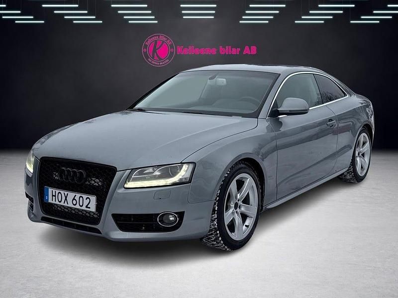 Begagnad Audi A5 Comfort 239 HK (175 kW) 2008 Grå Sportkupé