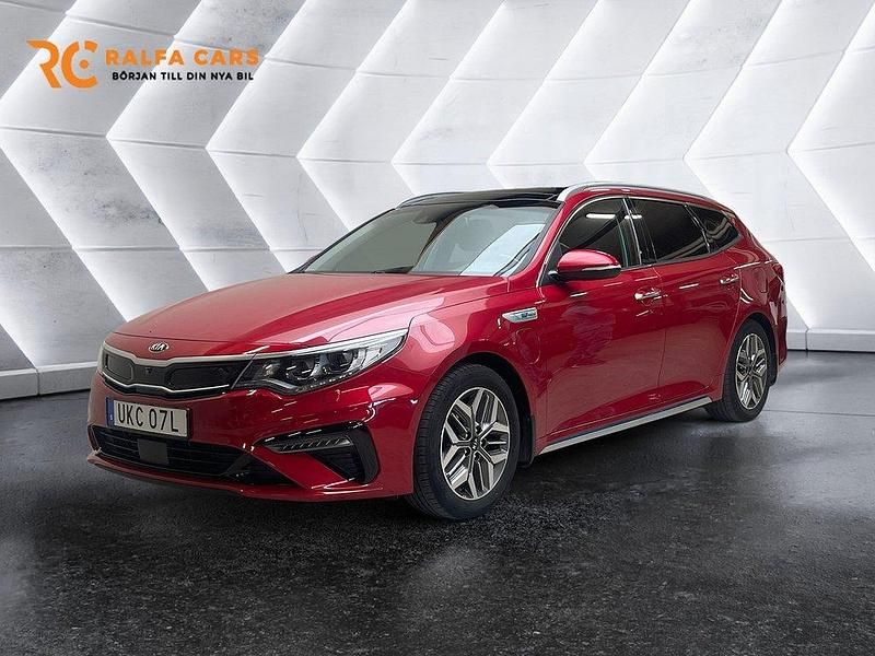 Röd Begagnad 2019 Kia Optima Hybrid 2 Sedan | 214 900 kr (Marknadspris) - Bild 1/3