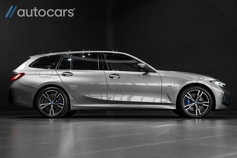 Begagnad BMW 330 M Sport 292 HK (214 kW) 2023 Grå Kombi