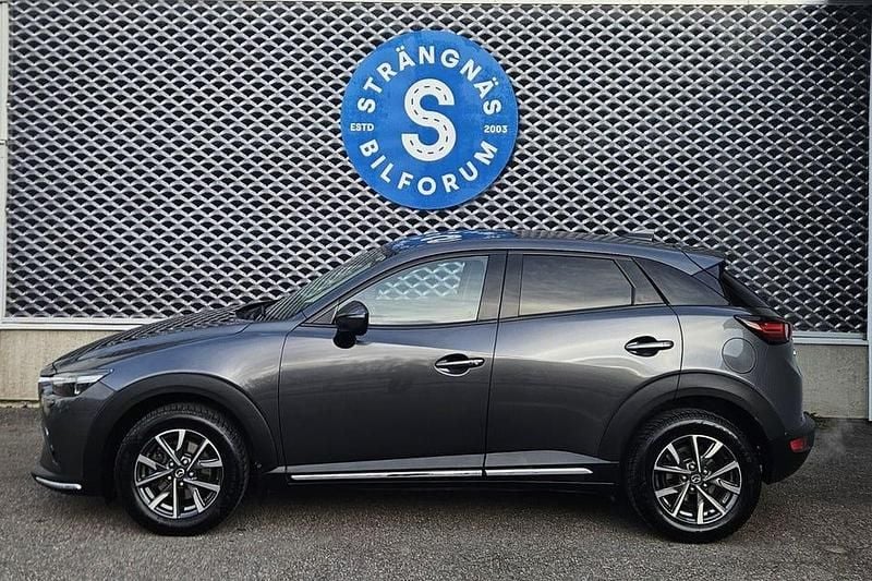 Grå Begagnad 2018 Mazda CX-3 Optimum SUV | 195 000 kr (Marknadspris) - Bild 1/4