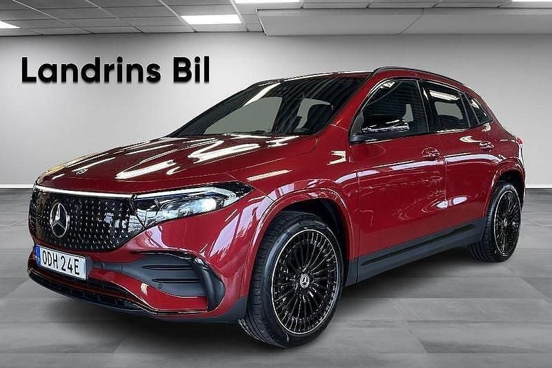 Röd Ny 2024 Mercedes EQA300 AMG line SUV | 519 900 kr (Bra pris) - Bild 1/4